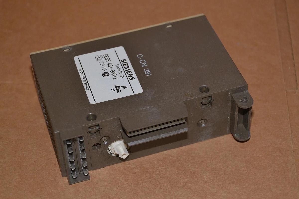 Used SIEMENS SIMATIC S5 6ES5 431-8MA11 8x24V DIGITAL INPUT MODULE