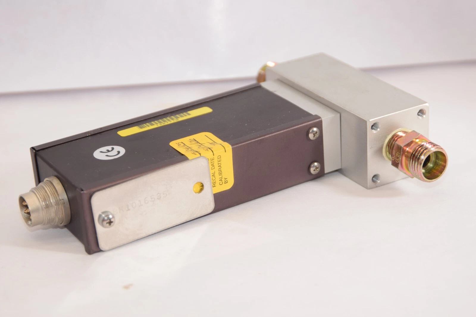 Used SIERRA INSTRUMENTS 730-RFQ-1682-1 15Vdc / 4-20mA Flow Meter