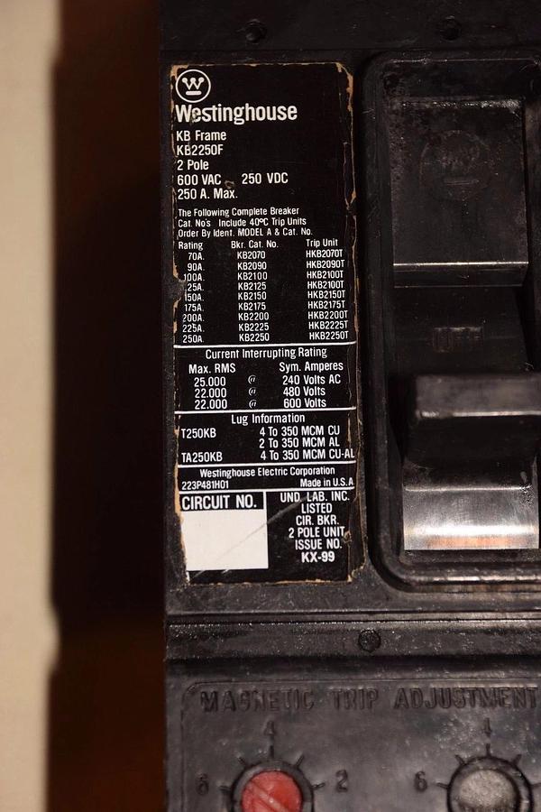 Used WESTINGHOUSE KB2250F 2P 250A 600Vac KB Frame Circuit Breaker