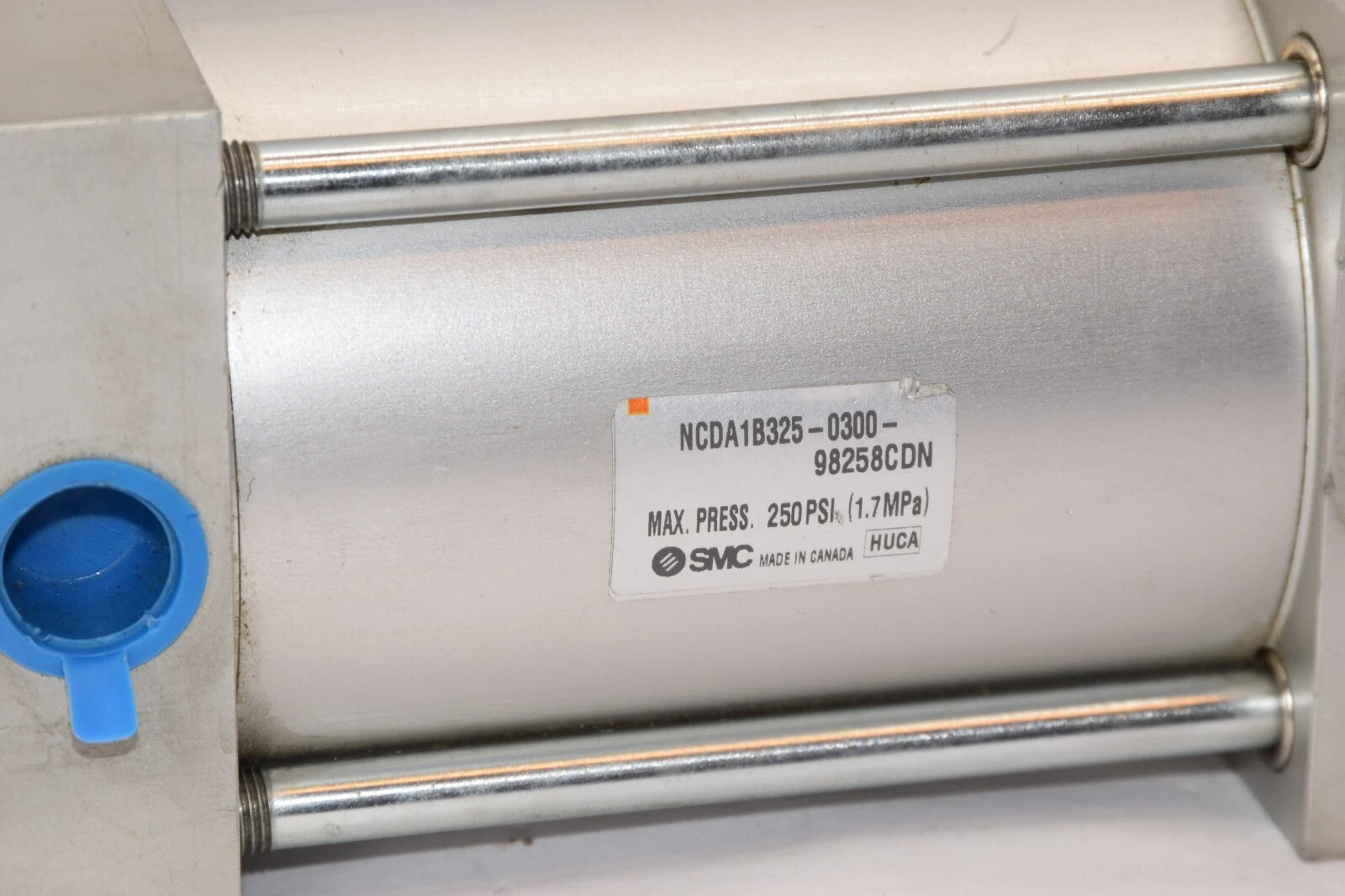 (NEW) SMC NCDA1B325-0300-98258CDN 250psi Tie Rod Cylinder