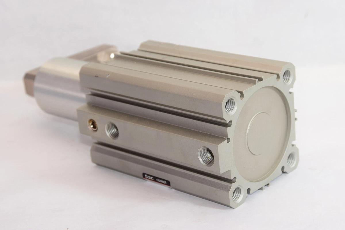 (NEW) SMC MKA63-50LN , MKA6350LN 1.0MPa Rotary Clamp Cylinder