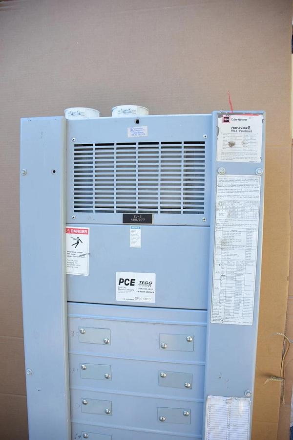 Used Cutler-Hammer 800A Panelboard Pow-R-Line PRL4b 480/277v 800 Amp 3ph 4w Typ 1