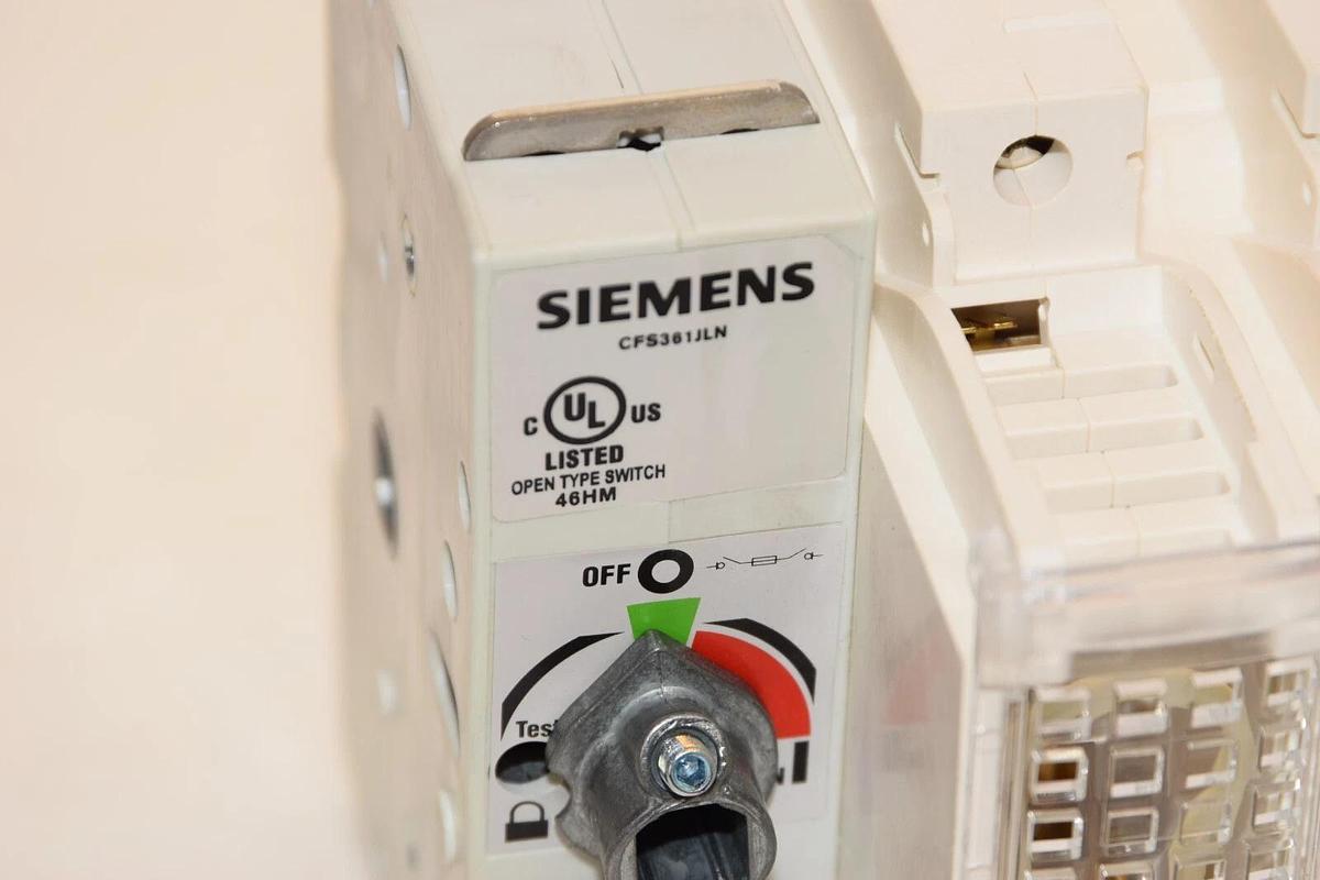 SIEMENS CFS361JLN 30A 600V 3ph 250V Fusible Disconnect Switch (New)