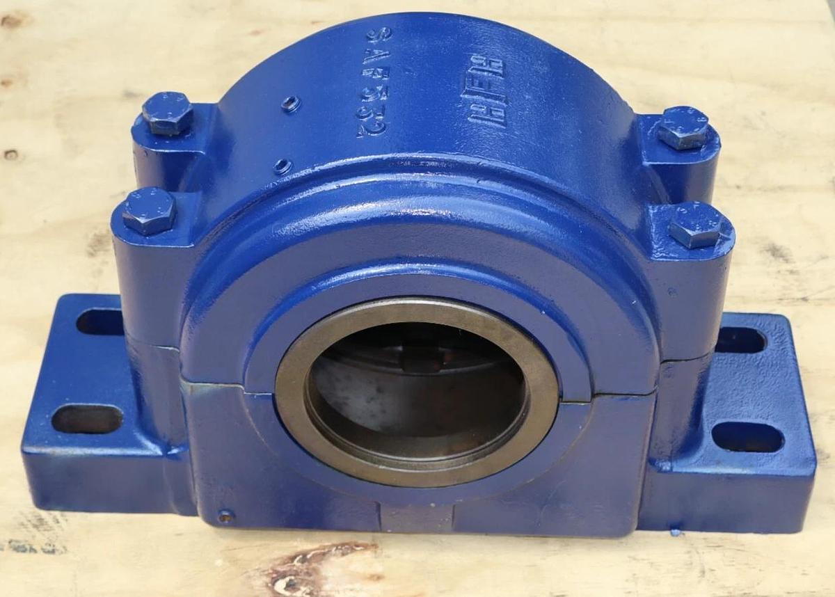 HFH 4 Bolt SAF532 Split Plummer Pillow Block Bearing Housing 5-7/16" 5 7/16 NOS