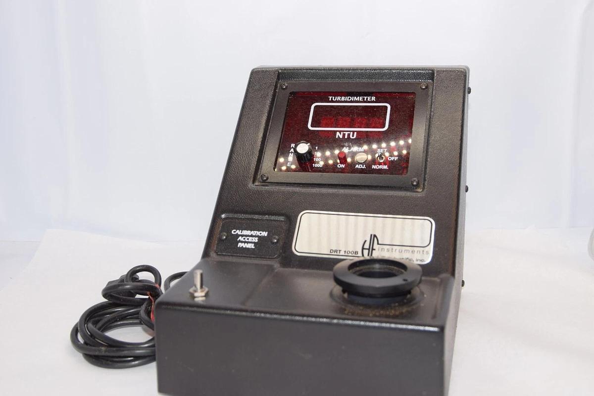 Used HF SCIENTIFIC INC DRT-100BR 20052 115/230V 50/60Hz Turbidimeter
