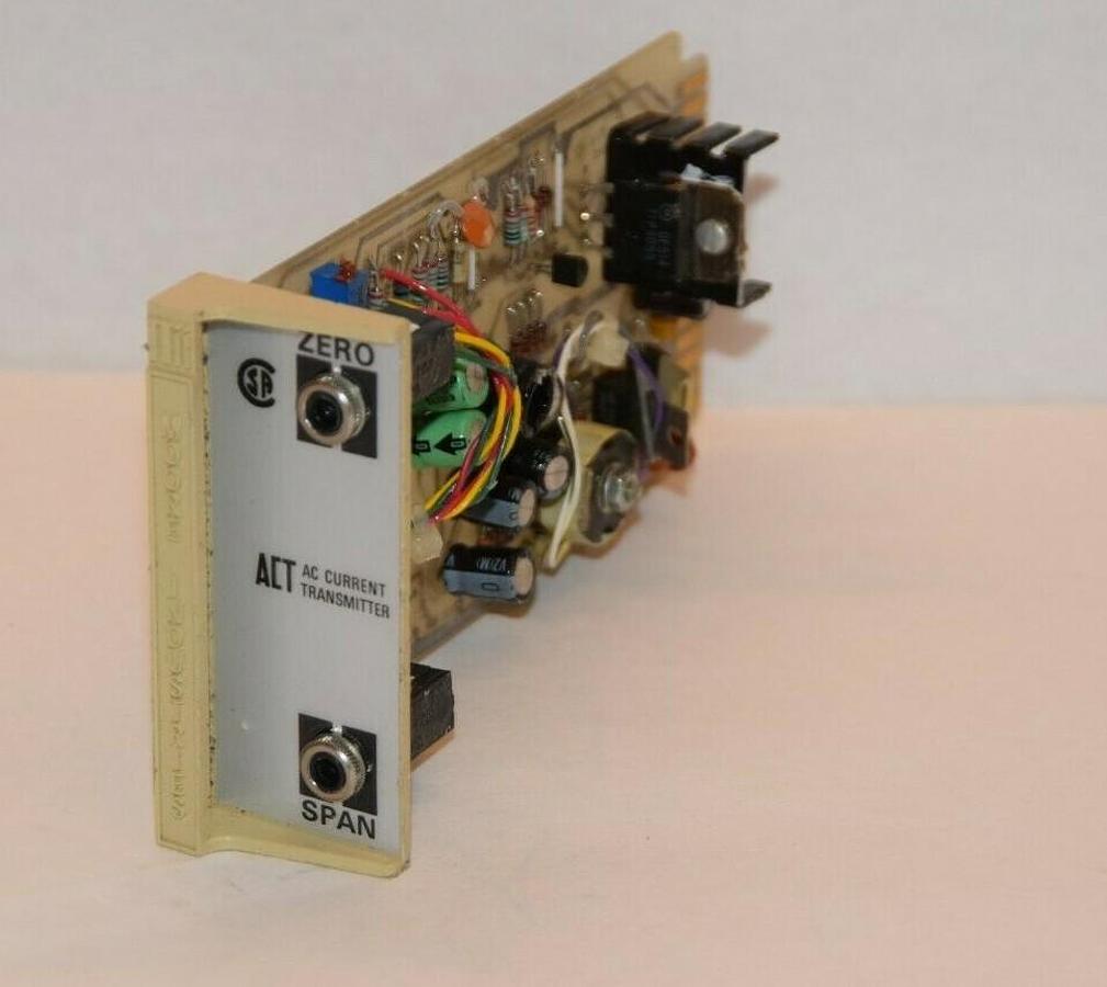 Used MOORE ACT/0-5A/4-20MA/24DC-EM  ACT05A420MA24DCEM ACT AC Current Transmitter