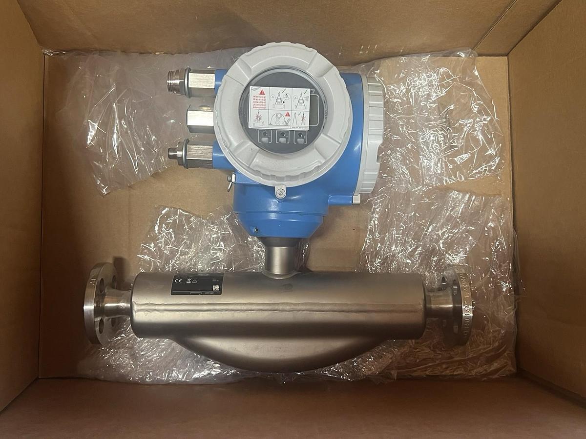 (NEW) VORTEX PHD90L40W150L0CT0TVAC 275MWP 4-20MA/Pulse Shedding Flowmeter
