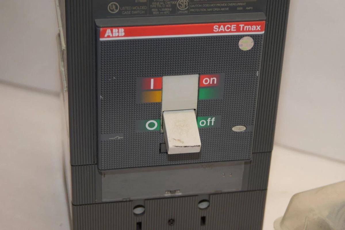 Used ABB SACE TMAX T5 L-D 400 T5L-D400 3P Circuit Breaker