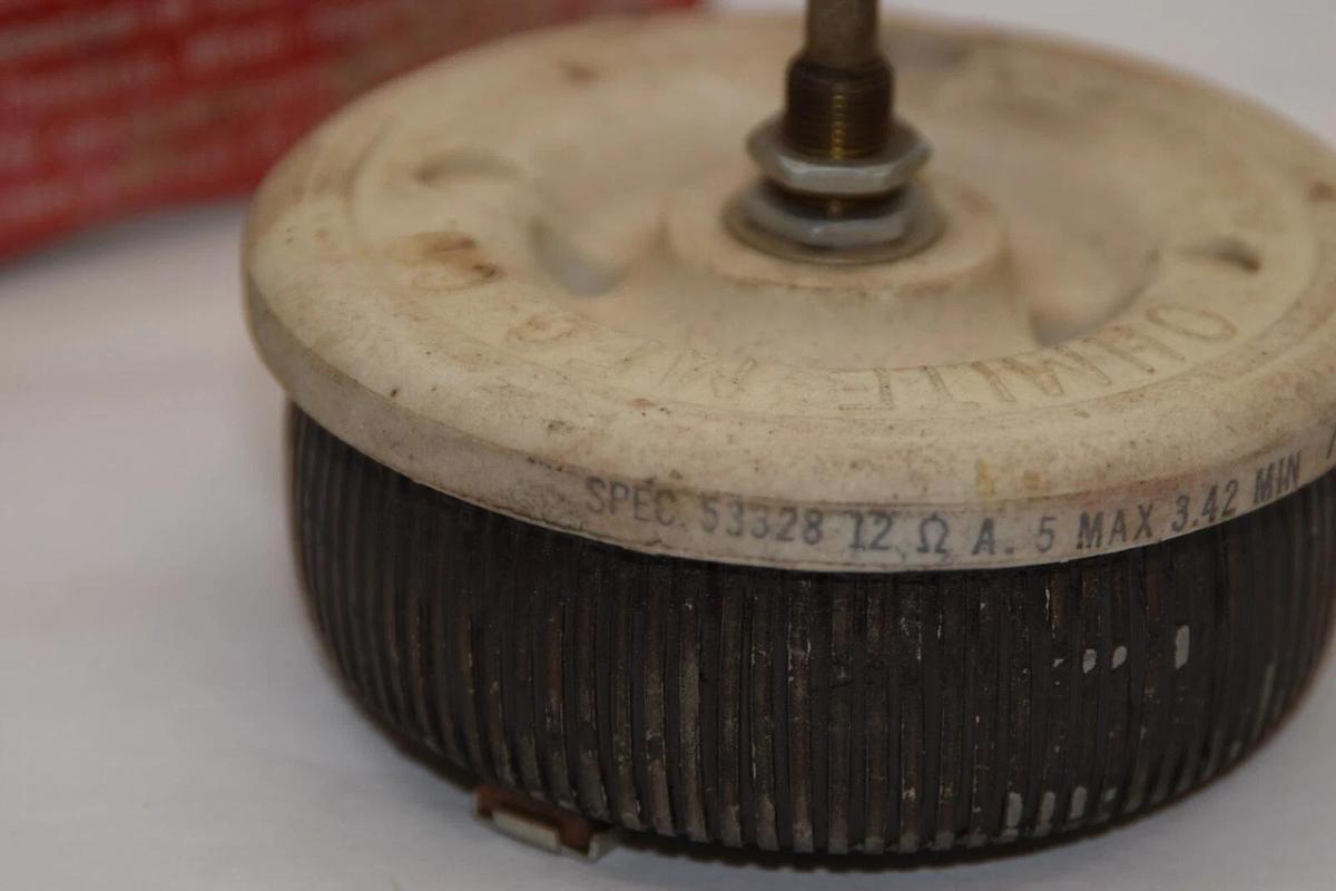 (NEW) OHMITE 53328 7748 12Ω 5A Rheostat Ceramic
