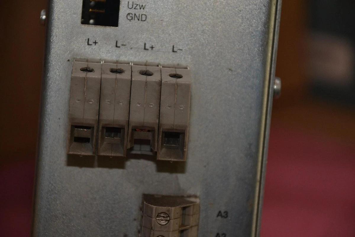 Used KUKA POWER SUPPLY PS30/135I PS30 135I PS30135I 69-327-923 109405594