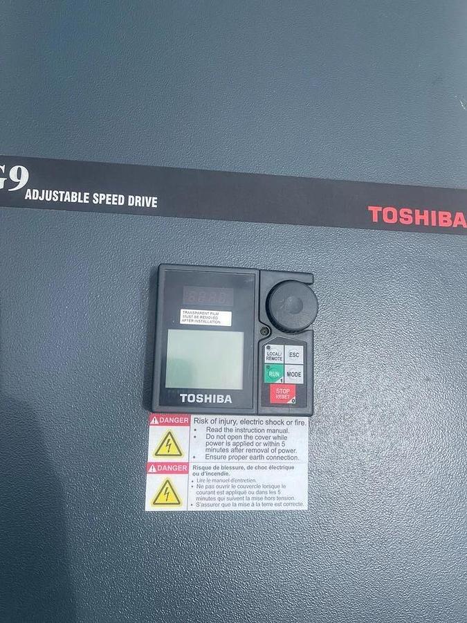 Used Toshiba Transistor Inverter G9 Adj Speed Drive VT130G9U415K 150kva 150hp 380/480