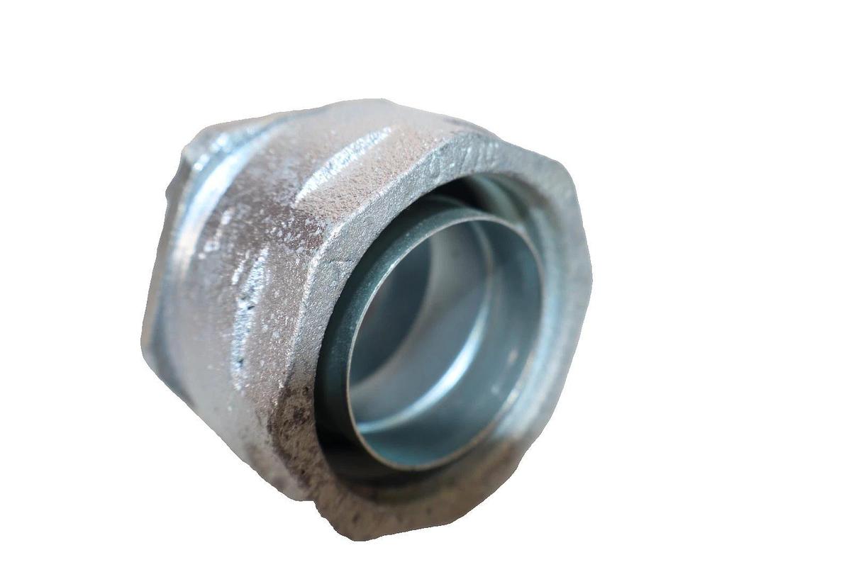 O-Z Gedney 4Q150 4Q-150 1-1/2" Liquidtight Connector (New - Box of 4)
