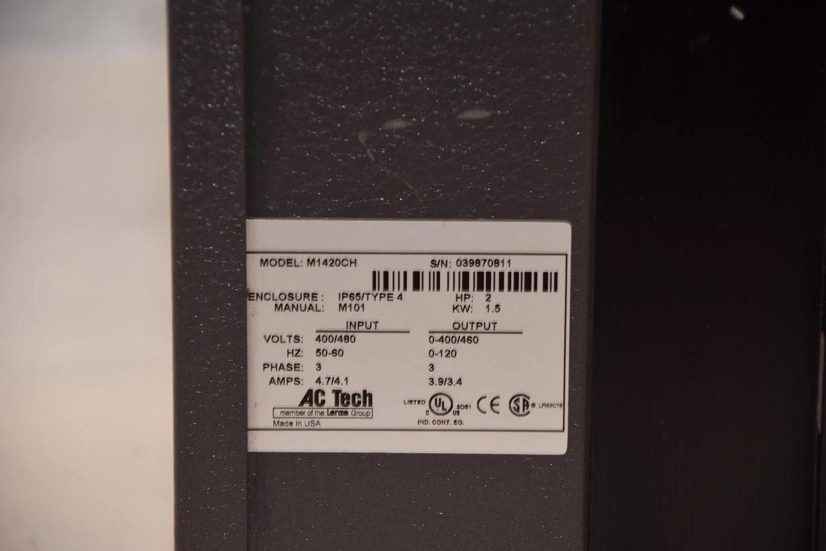 LENZE M1420CH 2HP 1.5KW 400/480v Inverter Drive (NEW)