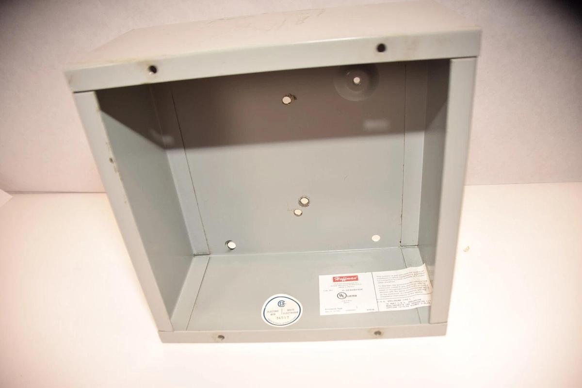 Used HOFFMAN A-SE8X8X4NK 8x8x4 Junction Box Type 1 Enclosure