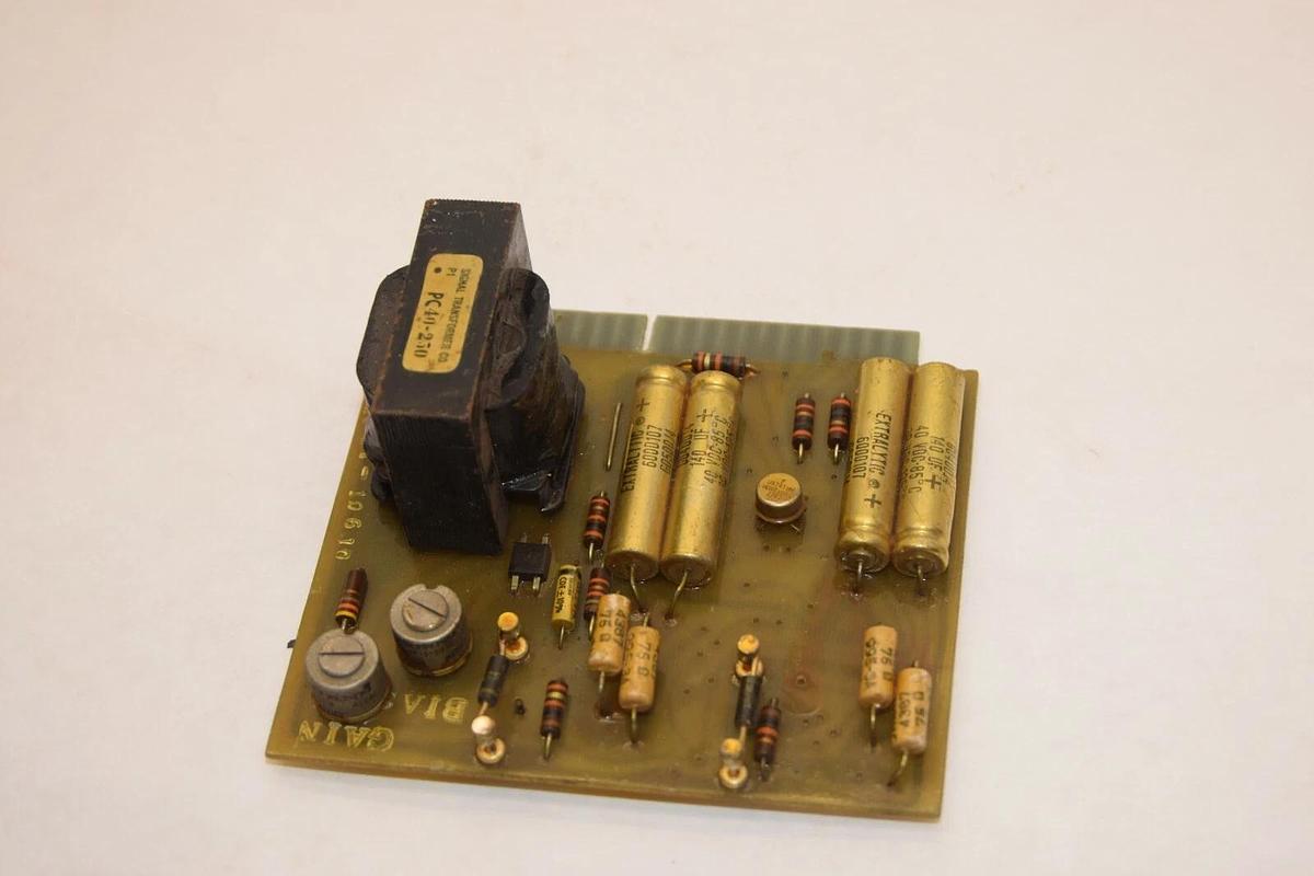 Used 1361-10610 Circuit Board With PC40-250 Signal Transformer Company Transformer