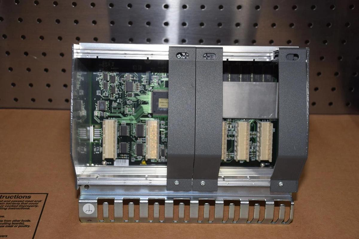 Used ABB FREELANCE 2000 FIELDCONTROLLER MINBOARD P 37261-4-0369528 3726140369528