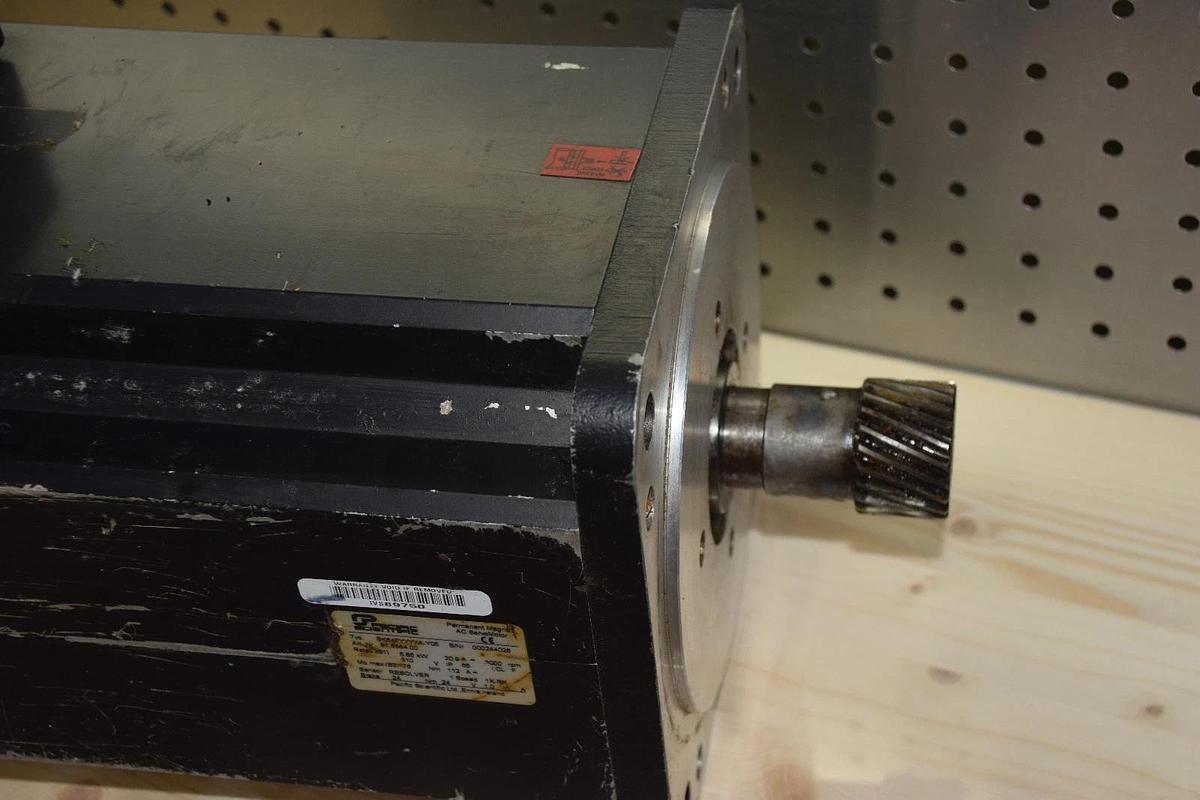 Used PACIFIC SCIENTIFIC SK64FYYYYA-Y05 3000 RPM PERMANENT MAGNET AC SERVO MOTOR