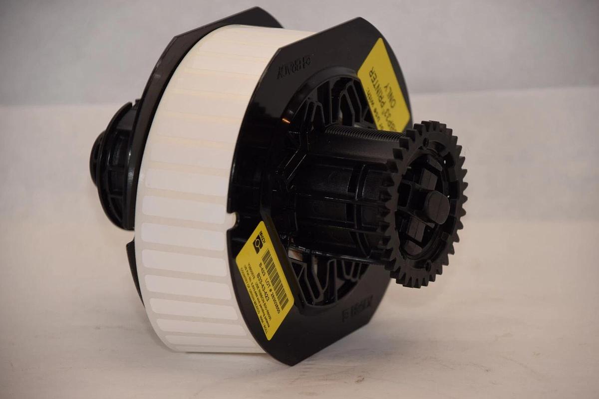 Used BRADY B33-43-423 0.25" x 1.25" White Workhorse Labels