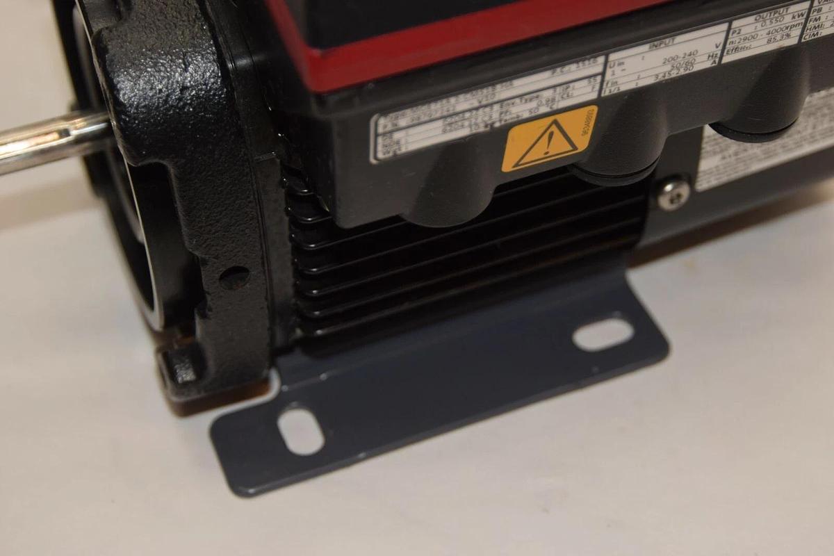 GRUNDFOS X  MGE71A 2-CMS1B-HA Motor 98767242 -V10 CME3-2 A-5-G-E-AOOE U-A-D-N