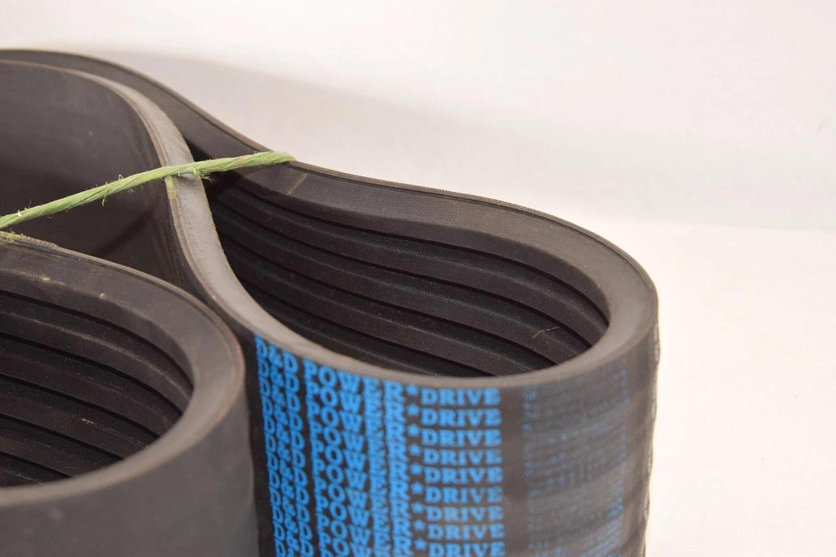 (NEW) D&D POWERDRIVE B82/06 ORB-19-11264B82/06 6 Rib 85" L 0.62" W V-Belt