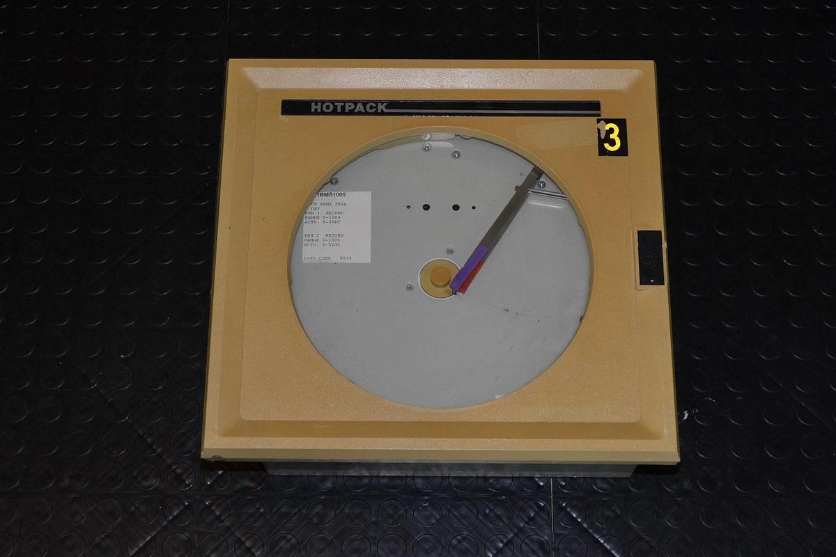Used HONEYWELL HOTPACK DATA LOGGER CHART RECORDER AR11BMS1005 120 V 26 VA