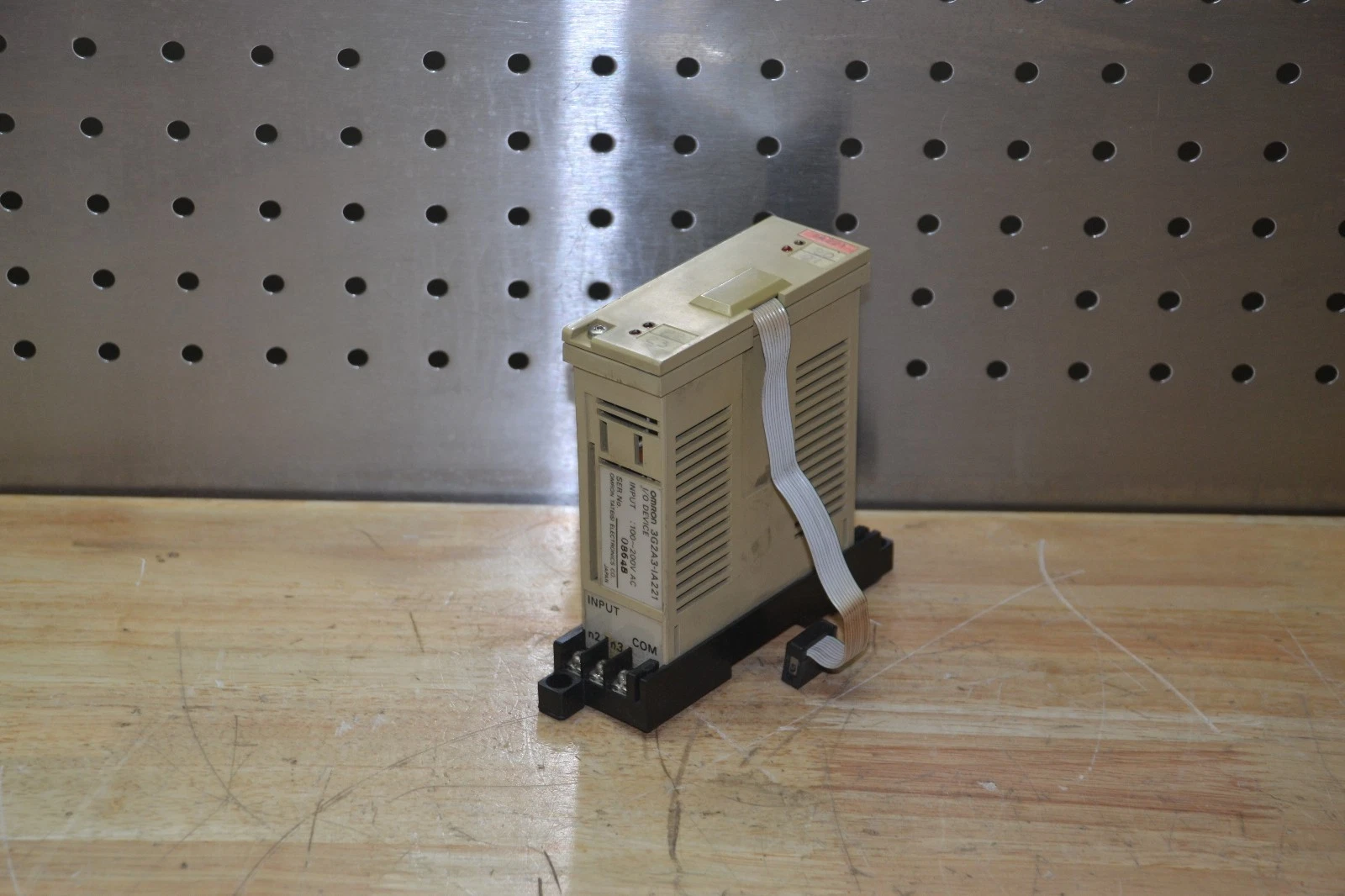 Used OMRON 3G2A3-IA221 3G2A3IA221 100~200V AC I/O DEVICE INPUT MODULE