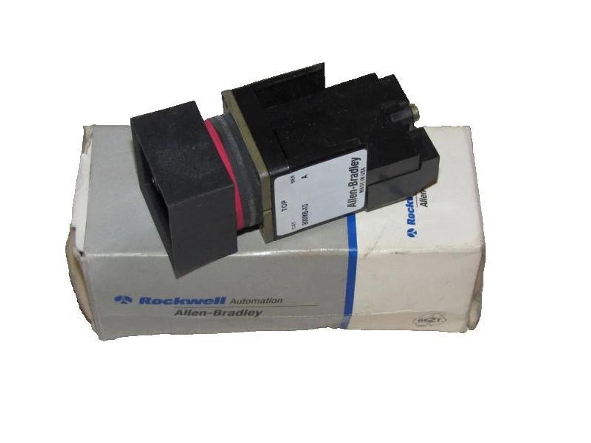 Allen Bradley Square Pushbutton 800MB 800MB-XOD1S 800M-XO1S A NIB