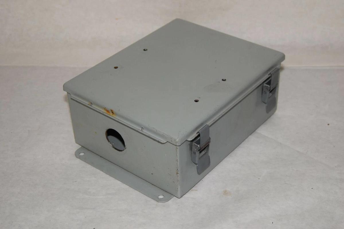 Used HOFFMAN A1008CHQR 10" x 8" x 4" Cutout Box