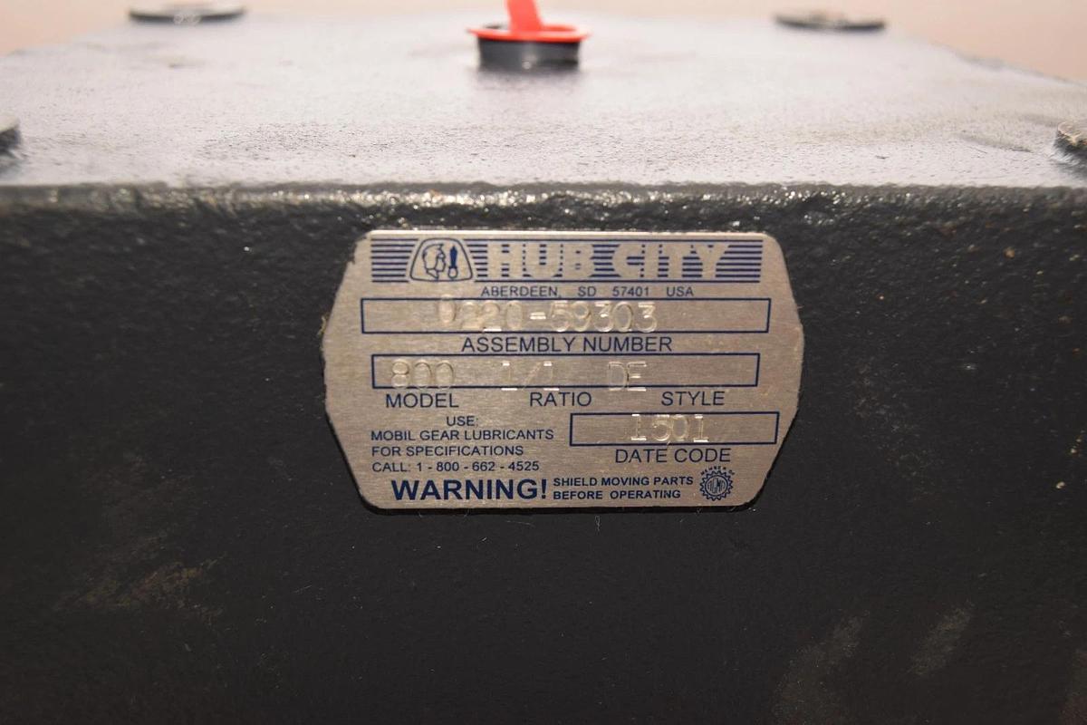 Hub City Gear Box Speed Reducer 0220-59303 800 1:1 D,E USA (NEW)