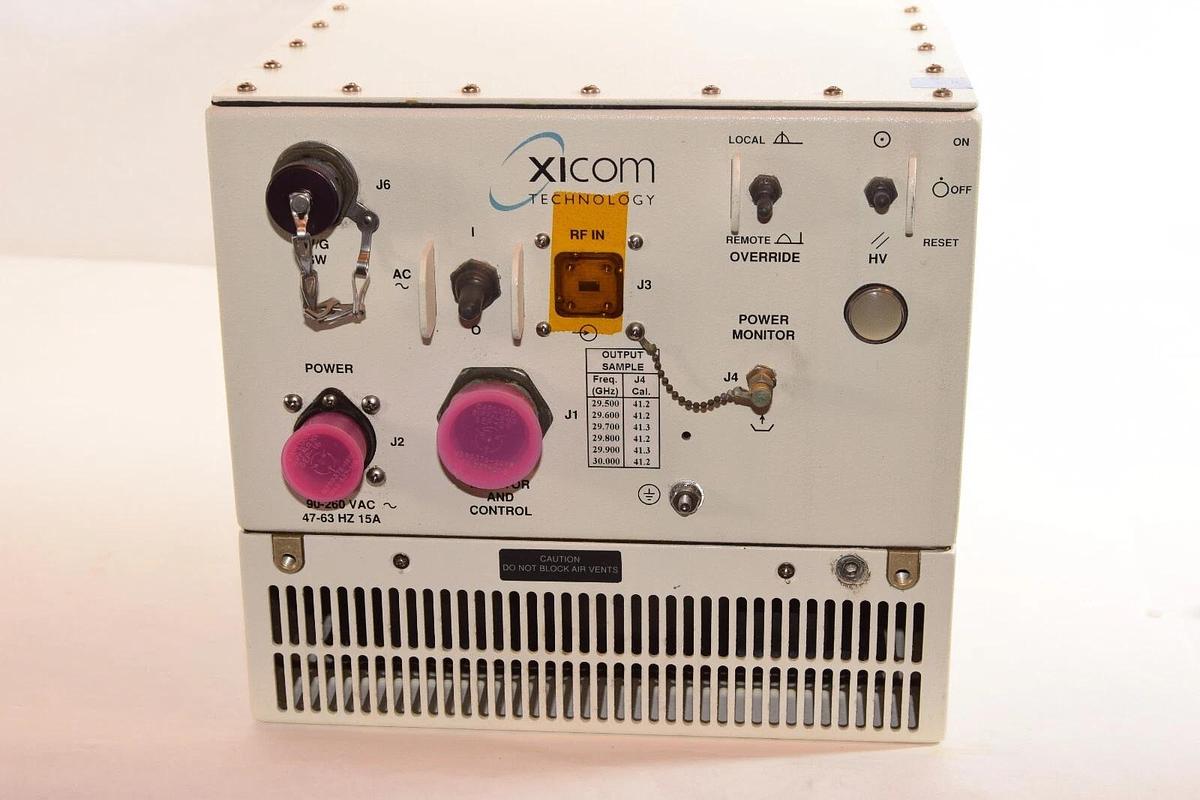 Xicom XTD-150KA 150w Ka-Band Antenna Mount High Power Amplifier Comtech SATCOM