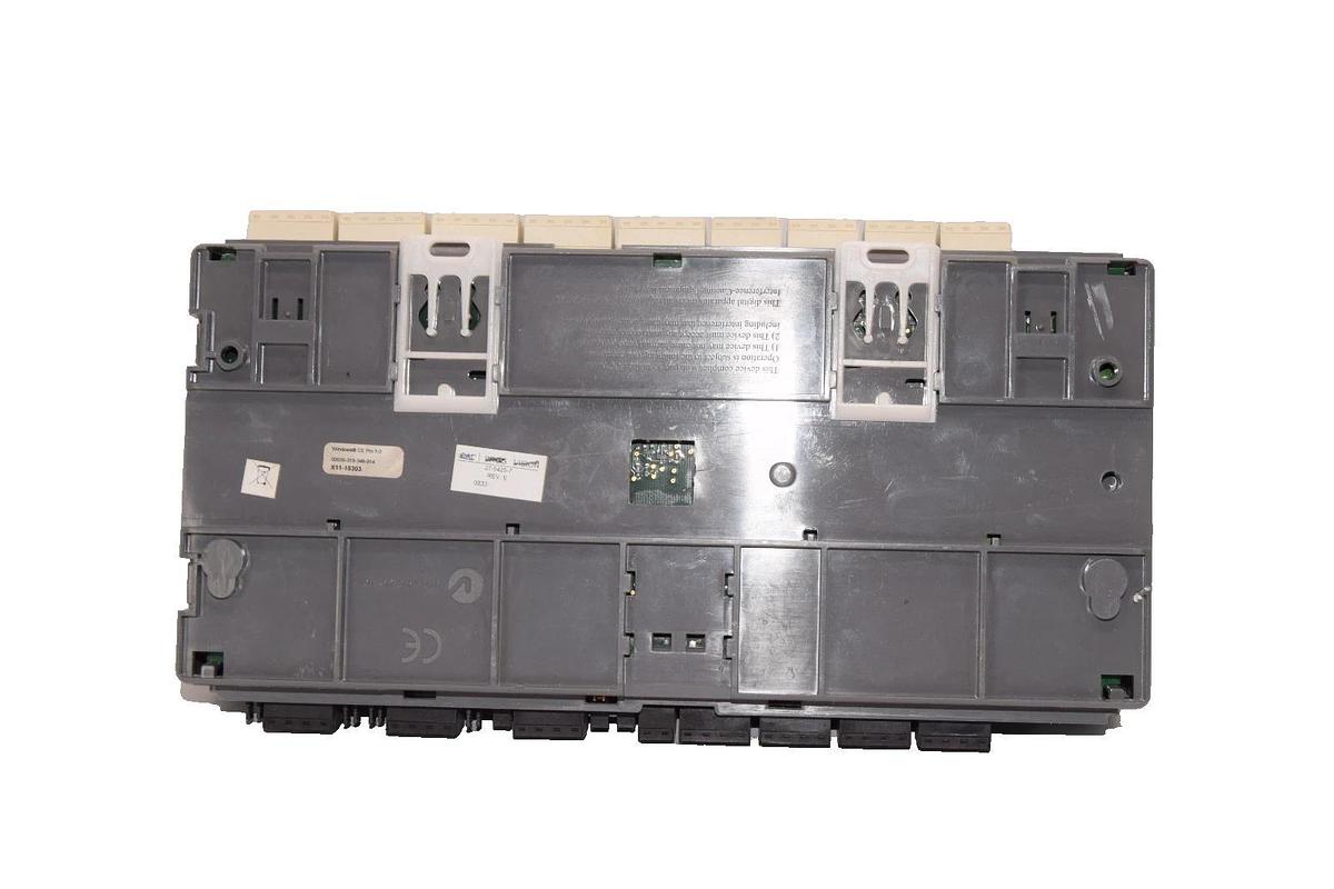 Used Johnson Controls Metasys Controller MS-NCE2560-0 MSNCE25600 Rev E Ver. 4.0