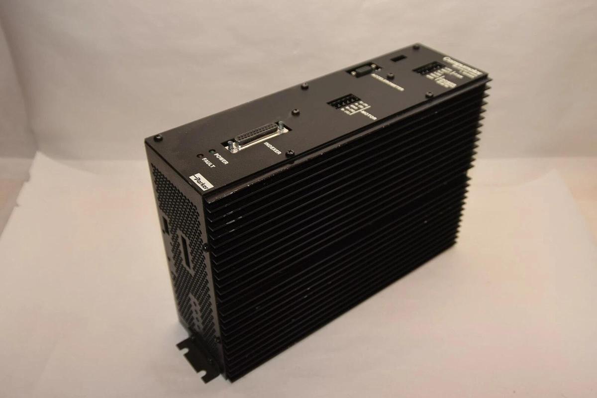 (New) Parker compumotor L-L20-P54-AC COMPUMOTOR MICROSTEP DRIVE L SERIES