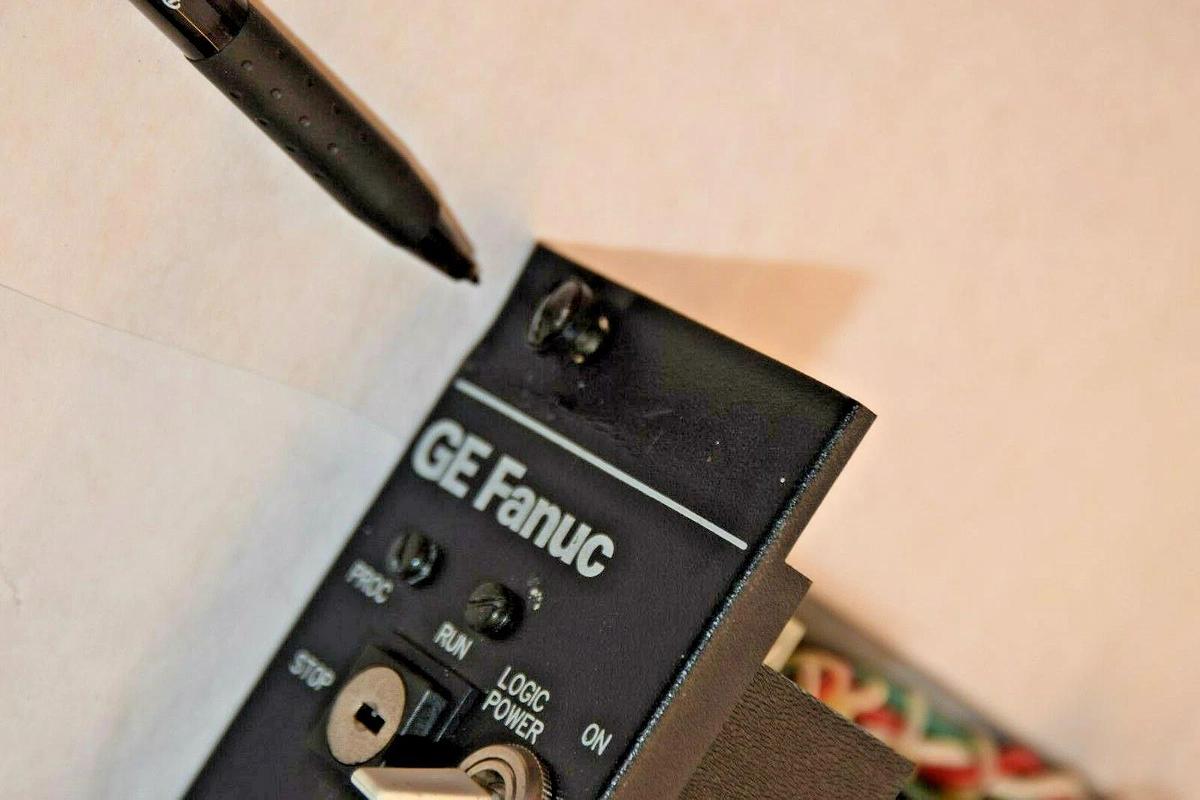 GE FANUC A20B-9000-0710 Series Six 115V 24Vdc 1A Power Supply Module (NEW)