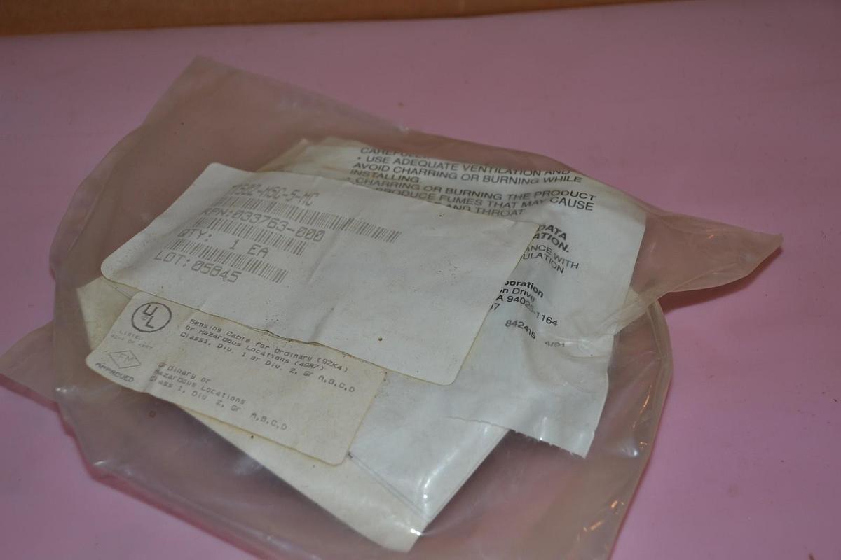 Used Raychem Tracetek 500 Sensing Cable TT502-MSC-5-MC 033763-000 NEW