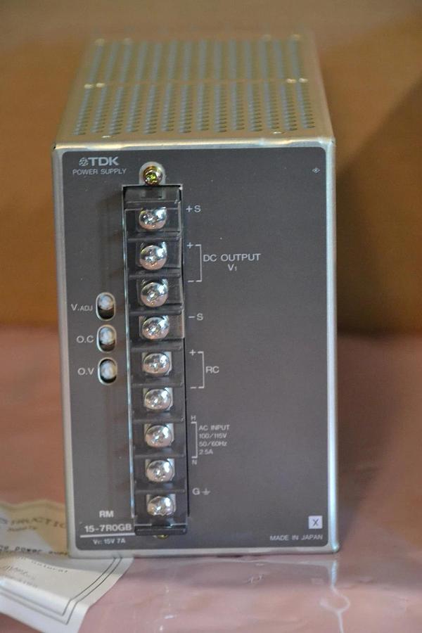 TDK DC POWER SUPPLY RM15-7R0GB RM15 7R0GB RM157R0GB NEW