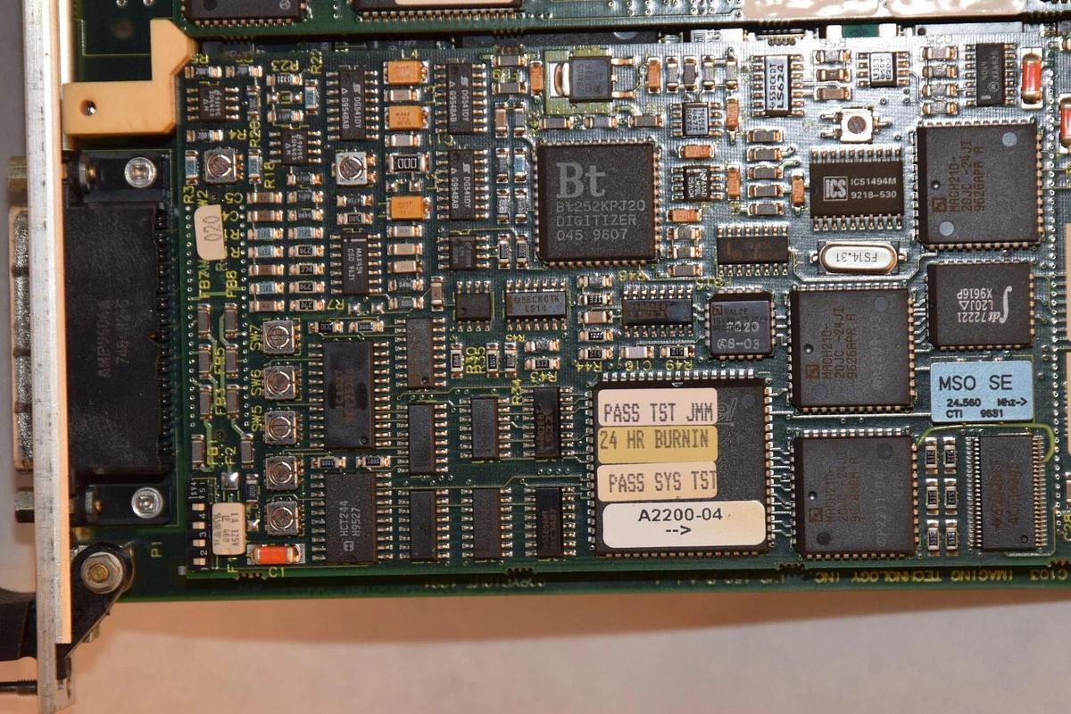 Used ADEPT TEHNOLOGY 10332-00600 CLU4480 A10/N2284 MVB2194 24Hr Burnin VIS Board