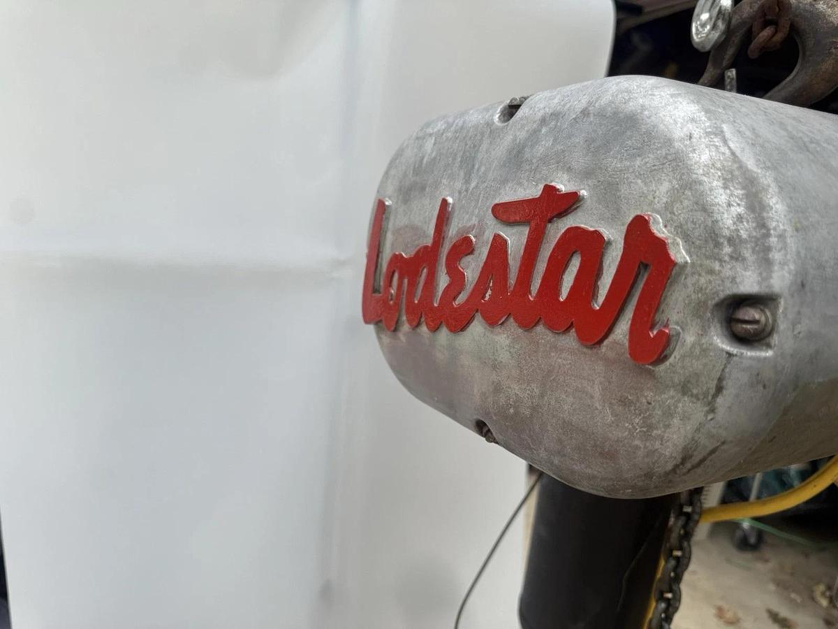 Used CM Lodestar Chain Hoist 1/2 Ton 1000lb Model J 20' chain 240V 480V 3ph 1hp 32fpm