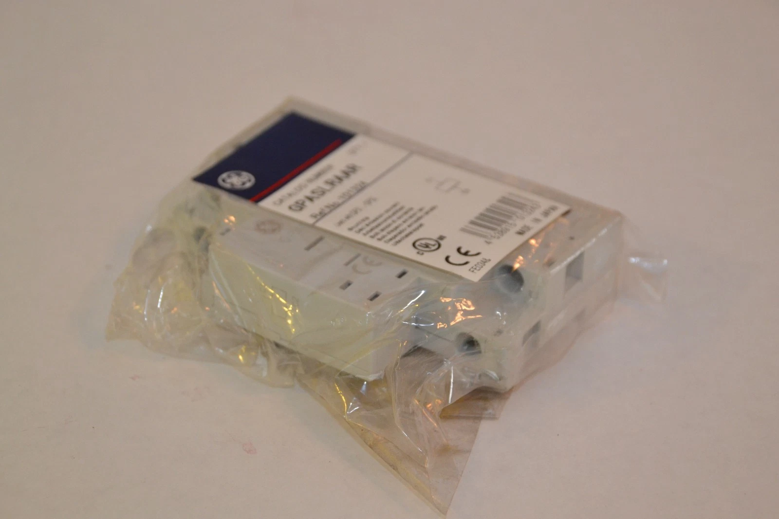 General Electric GE Shunt Trip GPASLRAAR 240v 50hz / 277v 60hz NEW