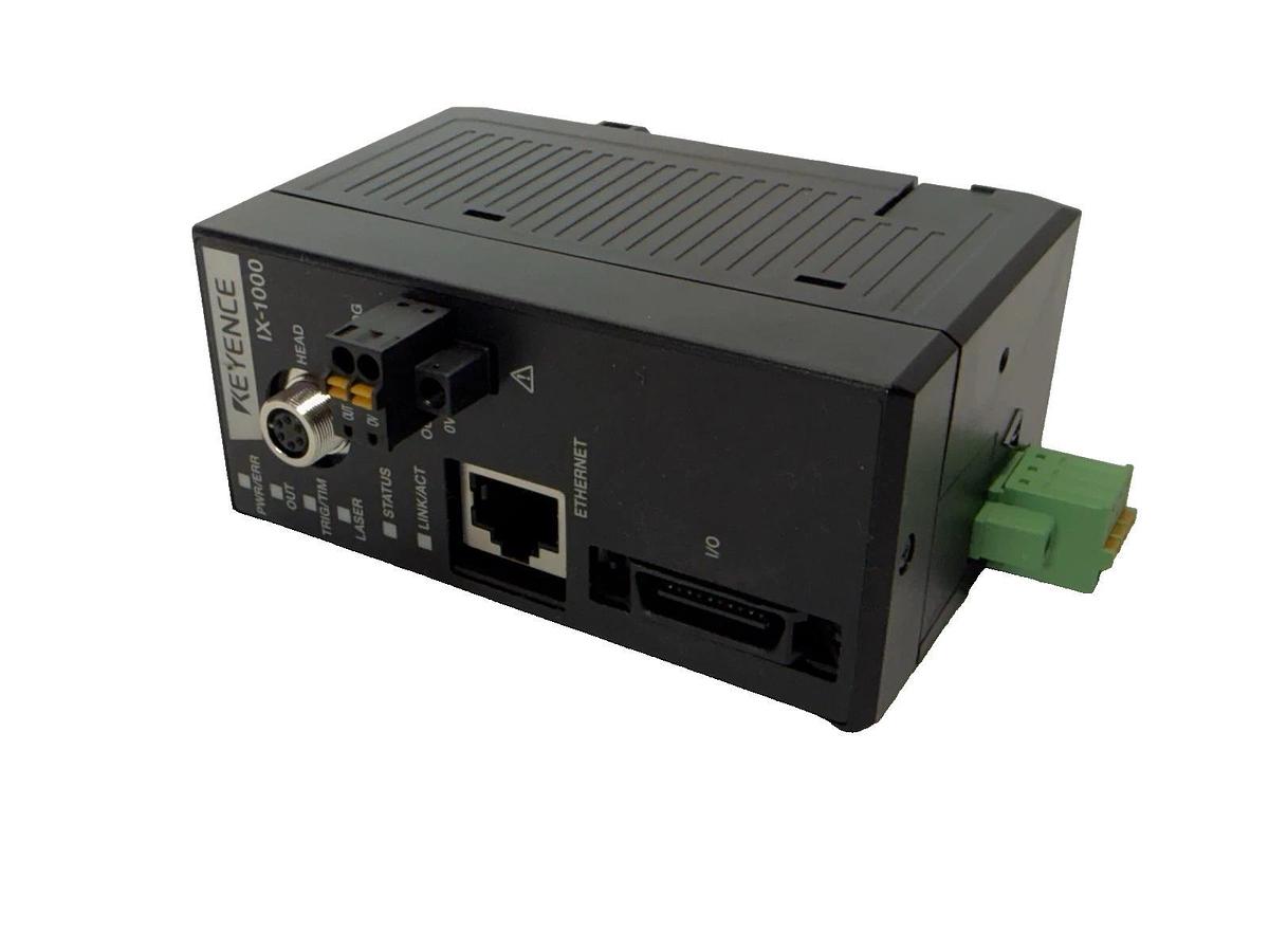 Used KEYENCE IX-1000  IX1000 Laser Sensor Amplifier Unit IX 1000