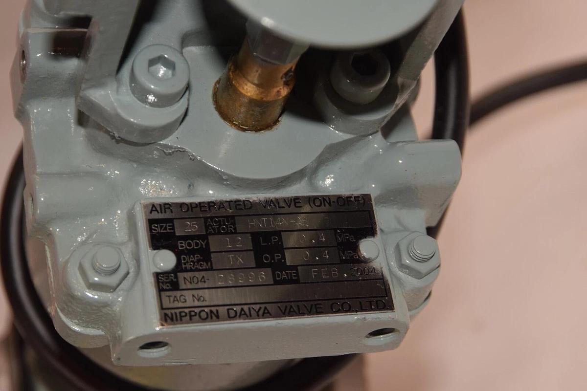 NEW- NIPPON DAIYA VALVE HNT14N-08 Size 25 1" Body 12 Air Operated Valve (On-Off)