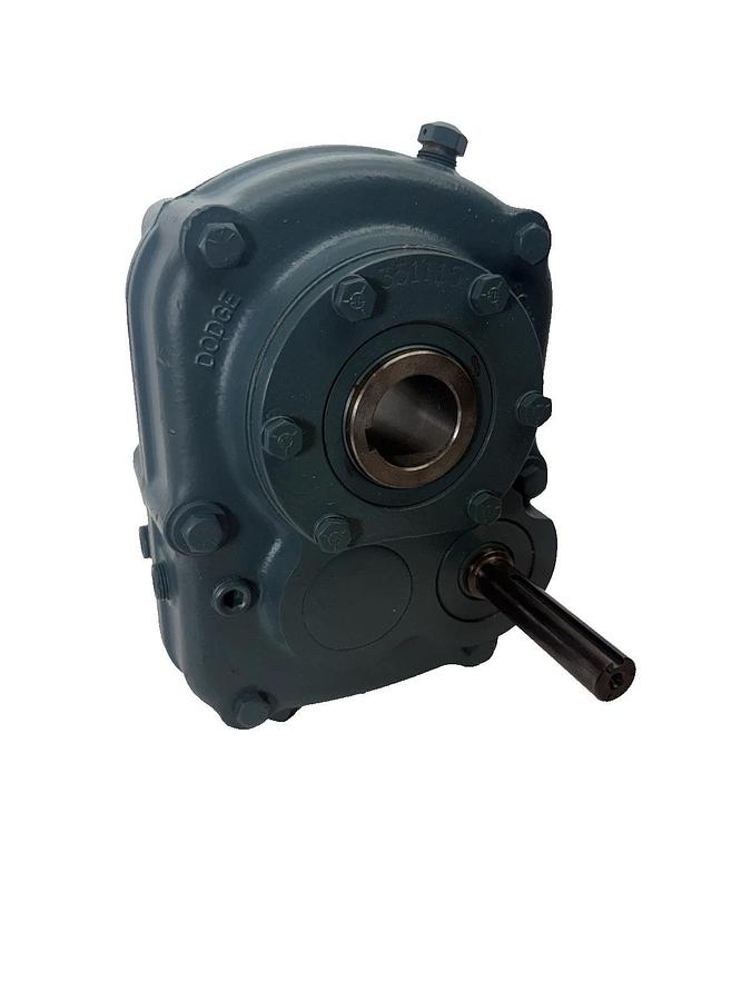 Dodge SCXT115 351163-DA Torque-arm Speed Reducer Gear box 15.35 : 1, 7.13 HP New