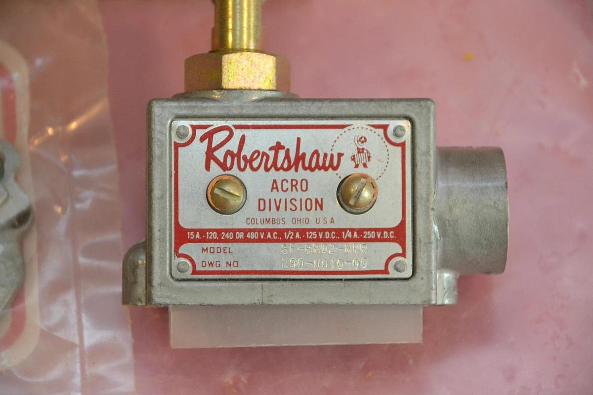 ROBERTSHAW LIMIT SWITCH SF-BRD2-8PR SF BRD2 8PR SFBRD28PR NEW