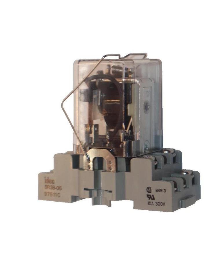 Used POTTER & BRUMFIELD KUMP-11A18-120 120V Relay With IDEC SR3B-05 Relay Socket Base