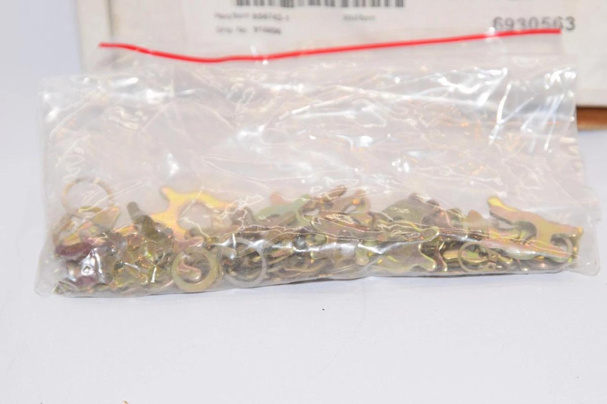 (NEW) CUTLER HAMMER 3586A86G01 Circuit Breaker Kit Washer E Ring + X Clip