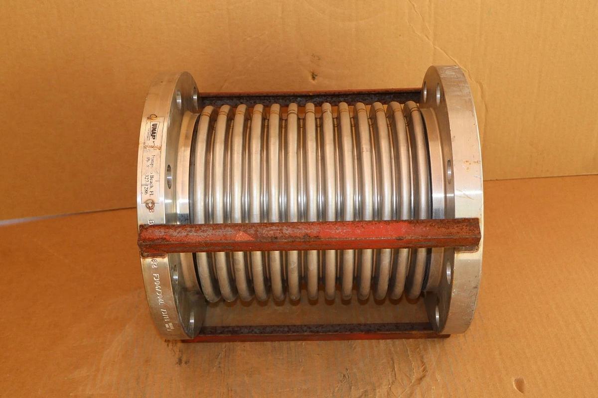 Unaflex Expansion Joint Fitting 304 Stainless SS 6-3/4" ID 11" OD 11-3/4" L *NOS