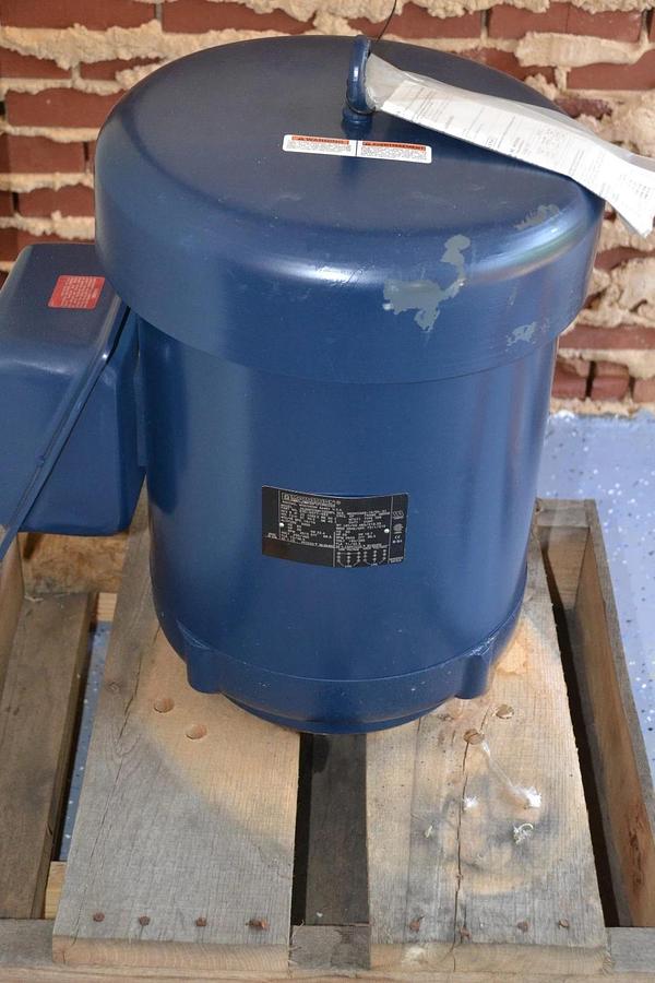 MARATHON ELECTRIC MOTOR JVL286TSTDR17202BPL 30HP 30 HP 230/460V 930-6077-993 NEW