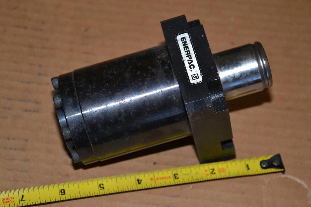 Used ENERPAC CYLINDER SURD-202 SURD202 00200C 5000PSI 350 BAR