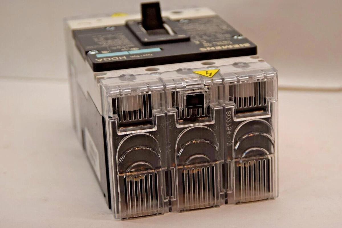 Used Siemens Circuit Breaker HDGA 150 Amp A 150a 3VL2115-2KN33-0AA0 HDX3B150