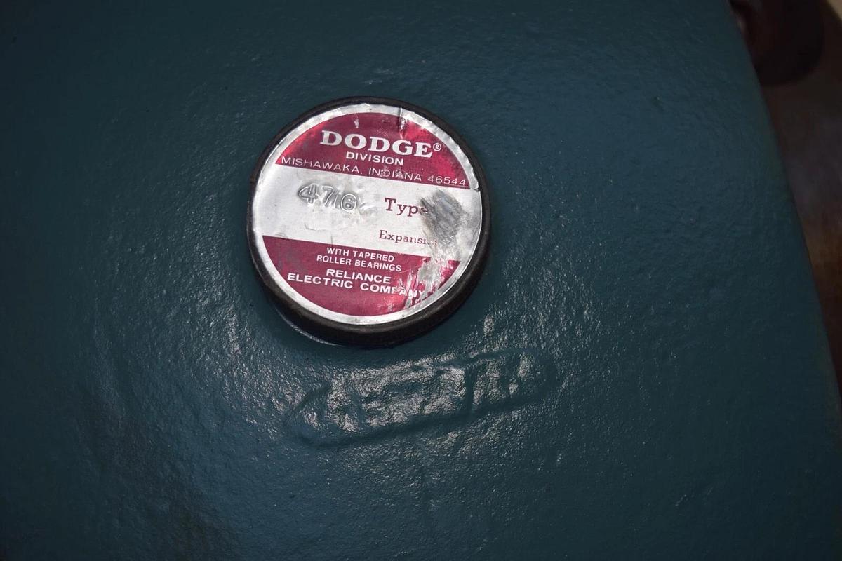 Dodge Reliance 4 Bolt Pillow Block Bearing Housing 4-7/16" 4 7/16 NEW