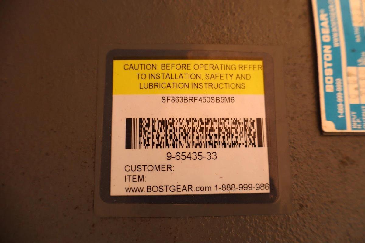 Boston Helical Worm Speed Reducer Gear Box SF863BRF450SB5M6 450:1 .59hp (NEW)